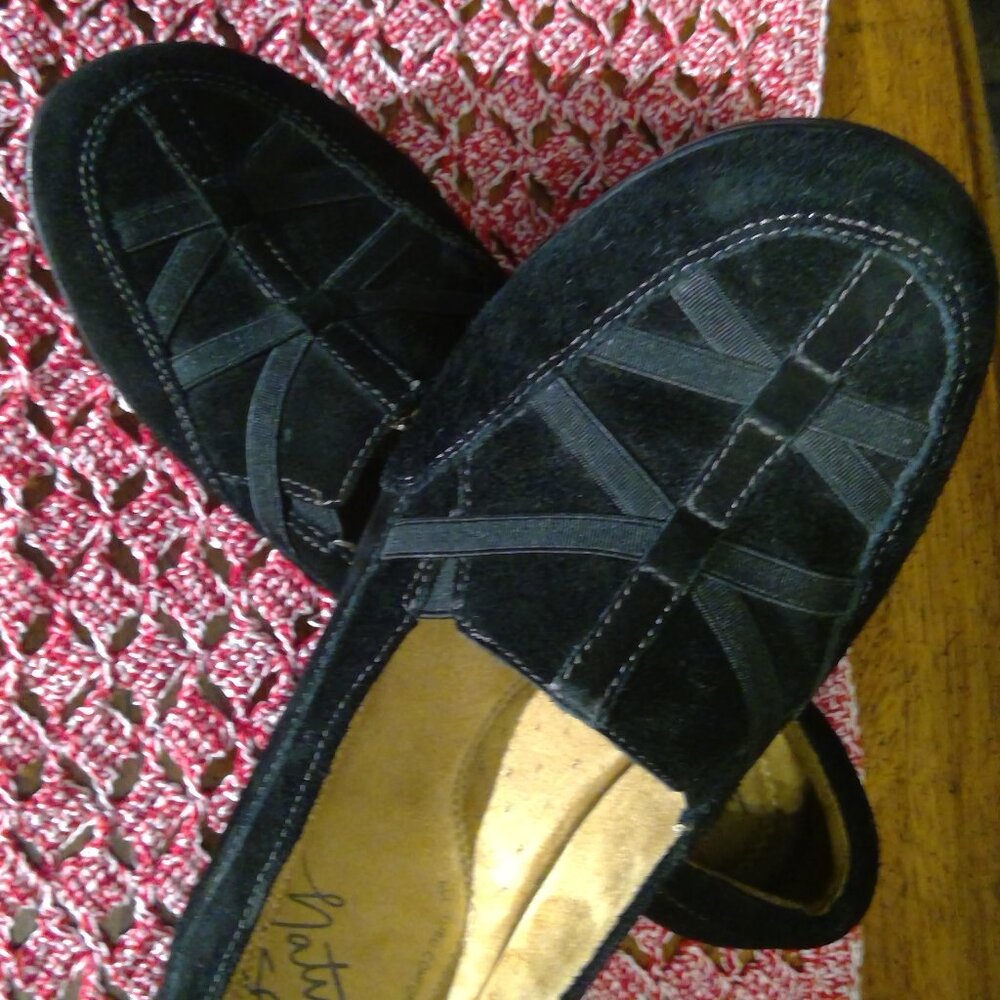 Natural Soul Naturalizer Flat Black Women Shoes Size 10 Slip-on Leather Uppers